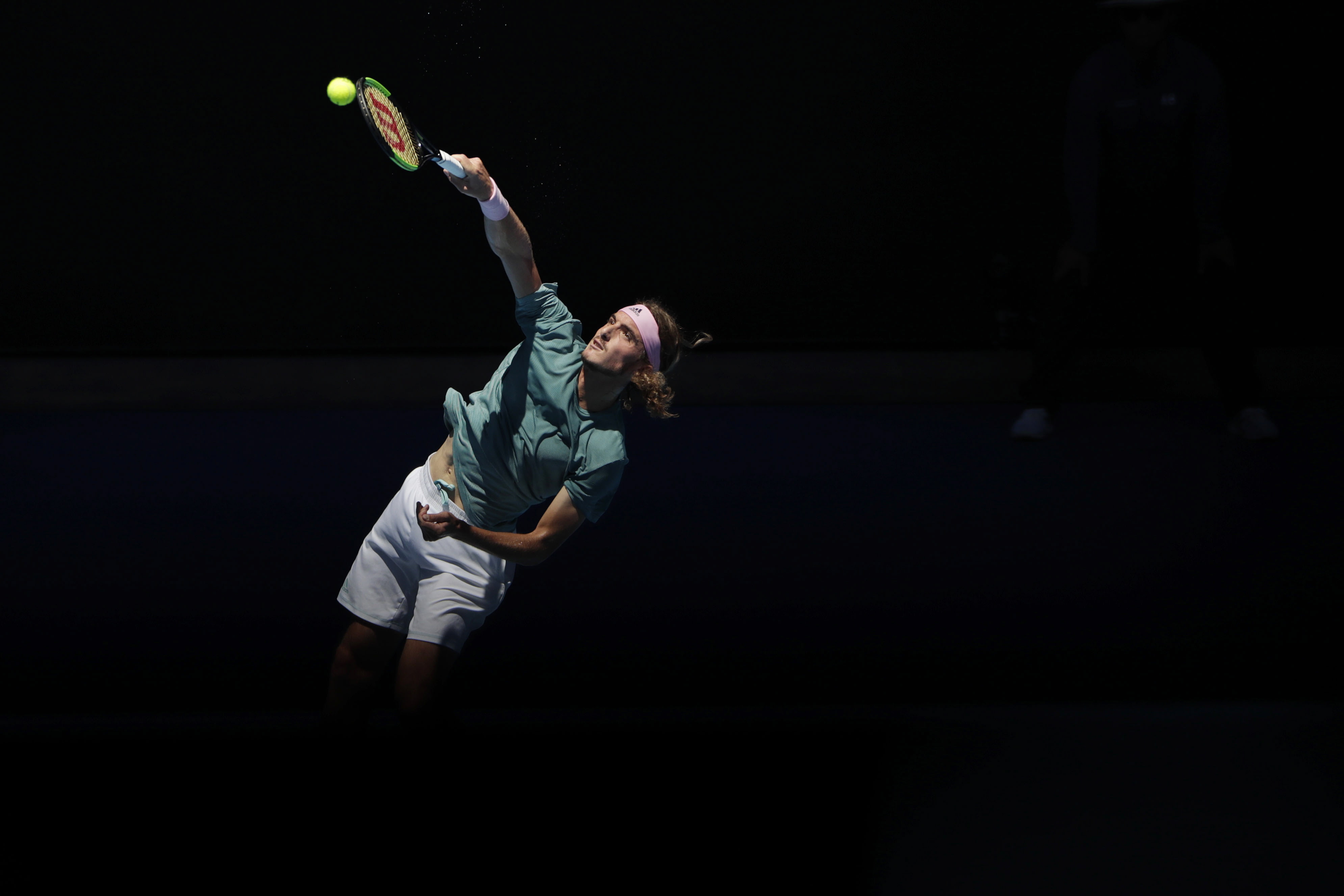 澳网横扫联合杯，西西帕斯统治全场