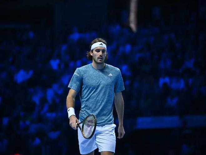 澳网横扫联合杯，西西帕斯统治全场