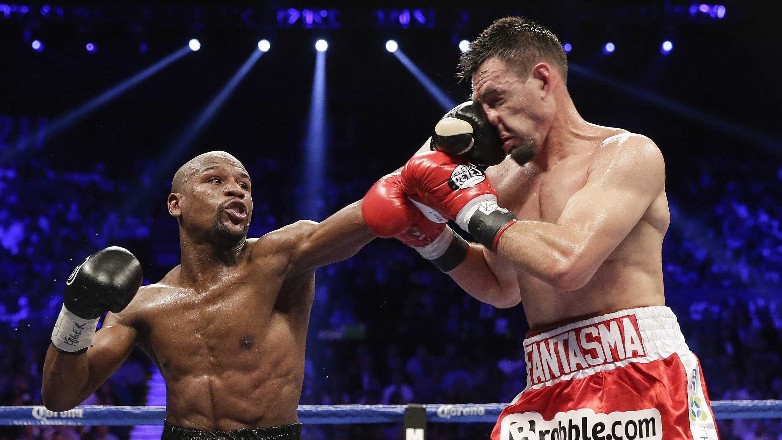 韩国队完胜马来西亚队，郑思维刷新纪录，亚洲羽坛新格局的诞生